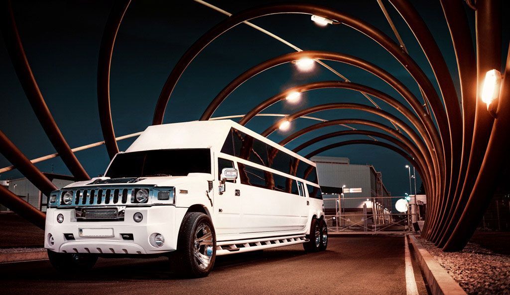 MEGA Hummer H2