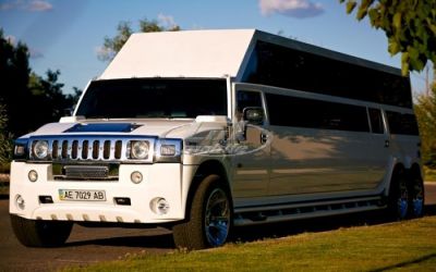 MEGA Hummer H2
