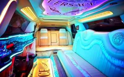 Chrysler 300C VERSACE